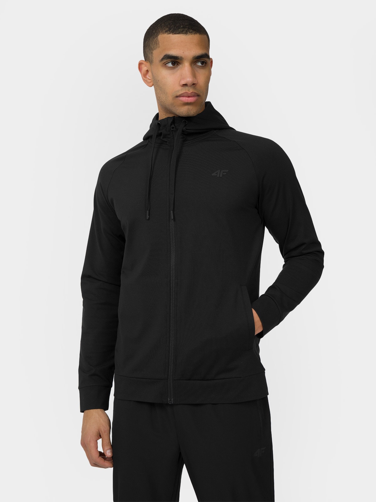 Pánská sportovní mikina se zapínáním a s kapucí