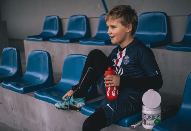 Penco Junior Sport Drink citron 700 g - Obrázek 3