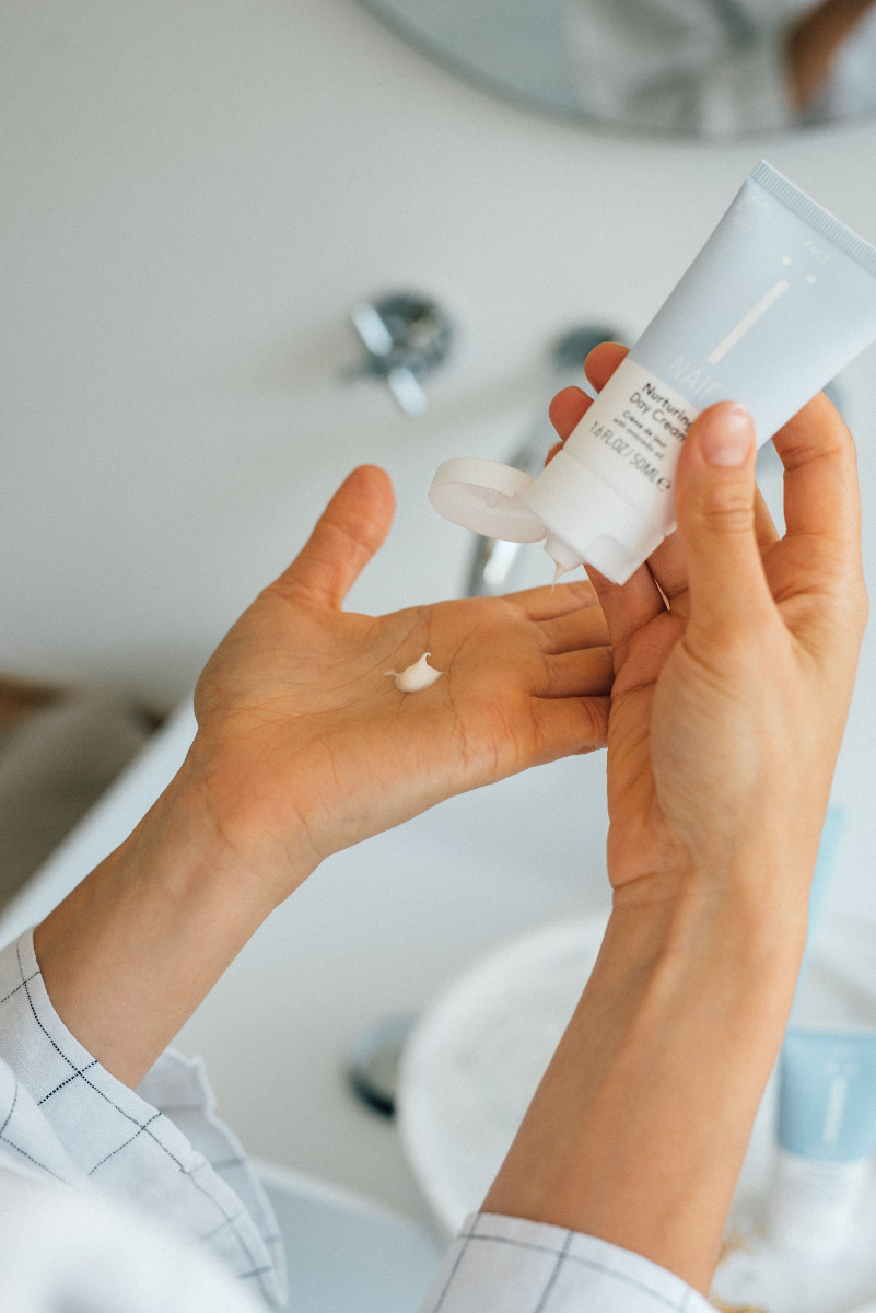 NAIF Pečující denní krém 50 ml - Obrázek 2